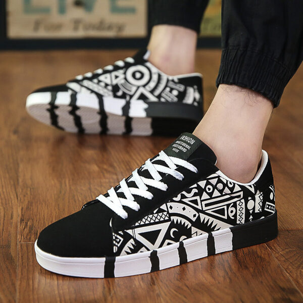 Trendy shoes canvas shoes - Image 3